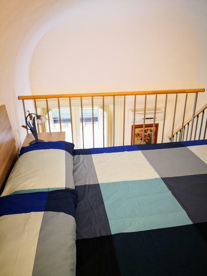 Alla Corte Del XIX Secolo Apartment Катания Екстериор снимка